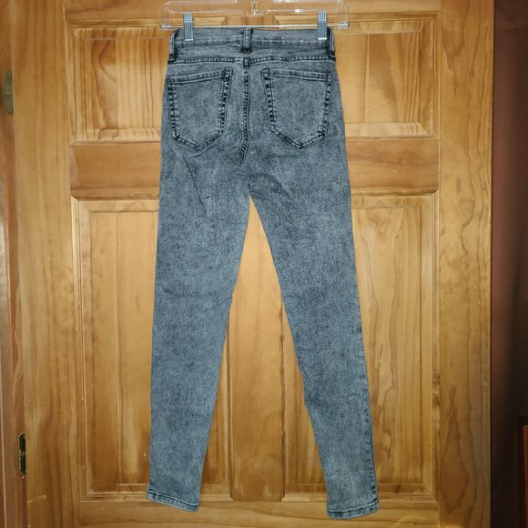 Garage Denim High Rise Skinny Jeans - Picture 6 of 9